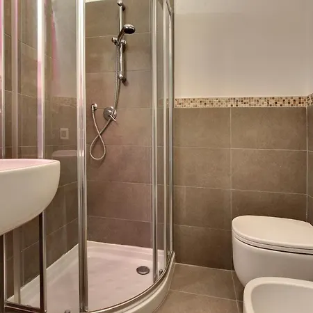 Castello Di Godego Sleeps 7 Air Con Wifi * Venedik